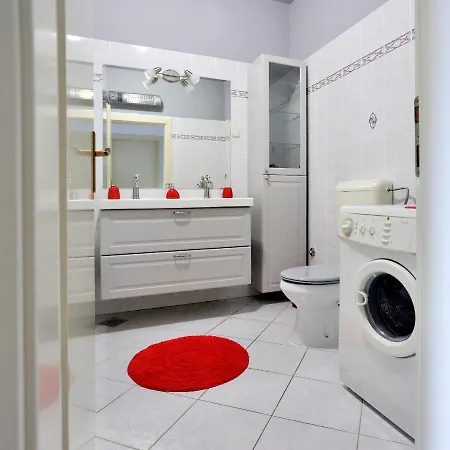 Apartment Vinja Porec - Privat Garden - Whirlpool Exterior photo