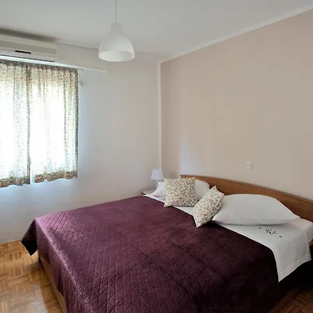 Apartment Vinja Porec - Privat Garden - Whirlpool Exterior photo