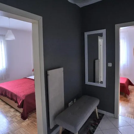 Apartment Vinja Porec - Privat Garden - Whirlpool Exterior photo