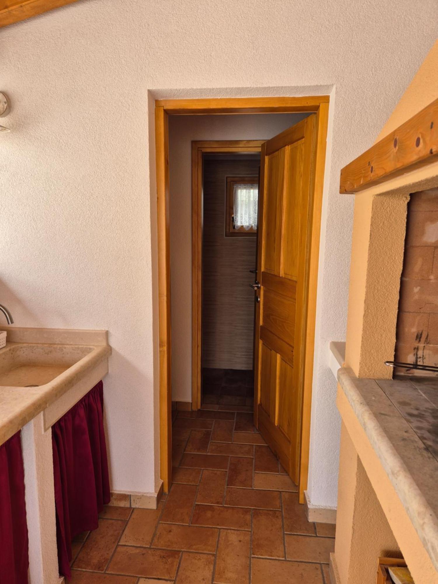 Vinja - Privat Garden - Whirlpool Apartment *
