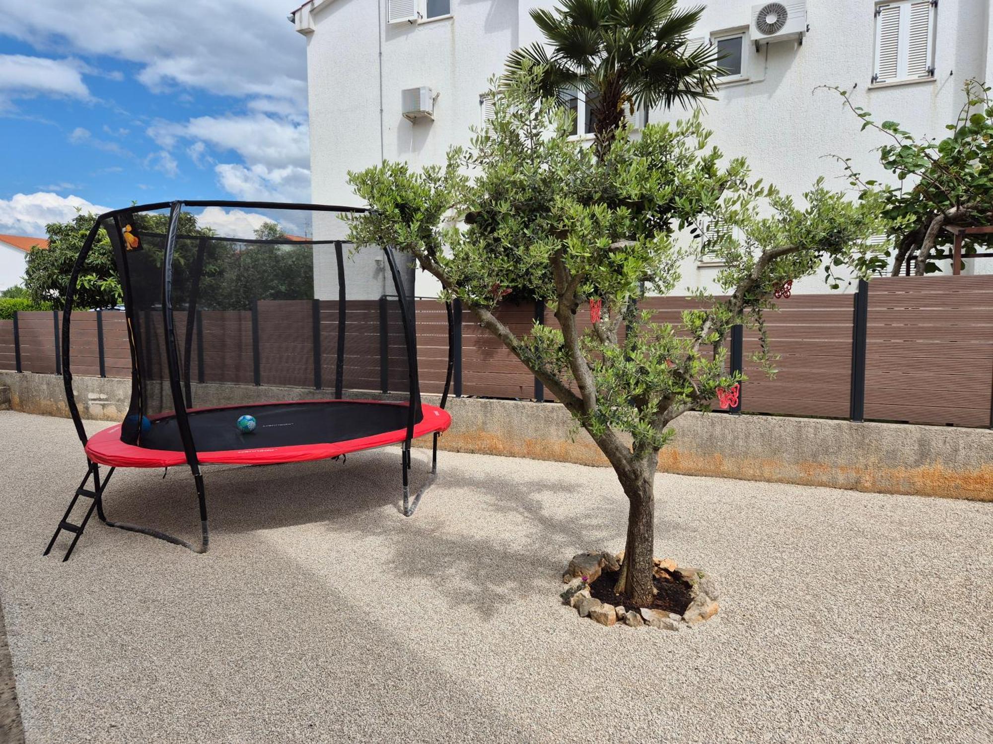 Apartment Vinja - Privat Garden - Whirlpool